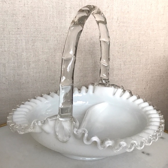 Exquisite Fenton Milk Glass Divided Bowl with Handle & Silvercrest Ruffle Rim - Picture 5 of 13